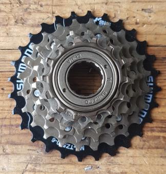 Freilaufkranz "SHIMANO", 6-fach, Standardgewinde 1.375" x 24 tpi, Restbestand, 14-16-18-21-24-28 Z. 