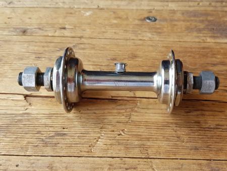 Nabe Vorderrad, "PELISSIER" verchromt, 30er Jahre, Luxusausführung, rare, alte Neuware, 36 Loch, FG 9,5mm 