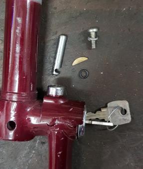 Gabelschloss, "RALEIGH", orig. 60-80er Jahre, alte Neuware mit Schlüssel, sehr rar ! 