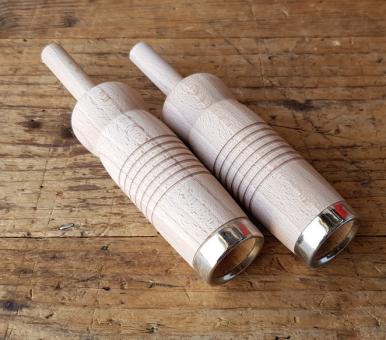 Holzgriffe, genutet, unlackiert, mit Dübelklemmung, 22mm, 100mm lang 