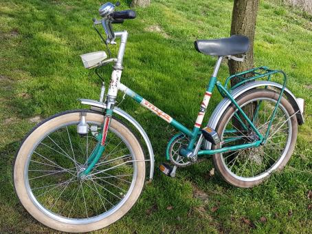 Kinderfahrrad "MIFA", 20 Zoll,  Bj. 60-70er Jahre, Originalzustand, grundsolide Qualität mit Glockentretlager etc.  