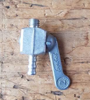 Benzinhahn "Karcoma EVERBEST", REX FM31, tankseitig Gewinde 8 mm, Abgang 6mm Schlauchstutzen, rare Neuware  