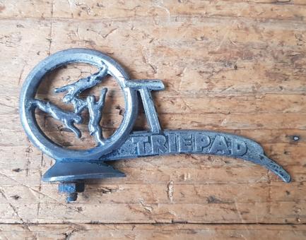Schutzblechfigur TRIPAD, Alu Druckguss, orig. Altbestand 50er Jahre, Zustand siehe Bild 