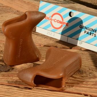 Bremshebel Überzug "DIA COMPE", braun, orig. 80er Jahre, Aerodynamic, NOS 
