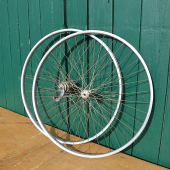 Laufradsatz 28 x 1 5/8, Alu mit F&S Naben von 1950, Breite 27 mm 