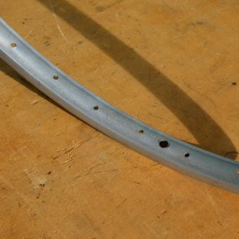 Felge 26 x 1,75 "Weinmann" Alu, Breite 27 mm, 36-loch, Ventilbohrung 8,5 mm 