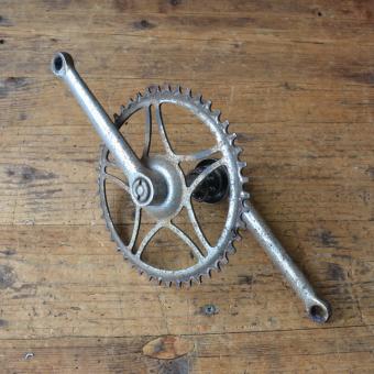 Tretlager Glockenausführung "Renak", 50er/60er Jahre, , Achslänge 135 mm, Kurbellänge 170 mm 