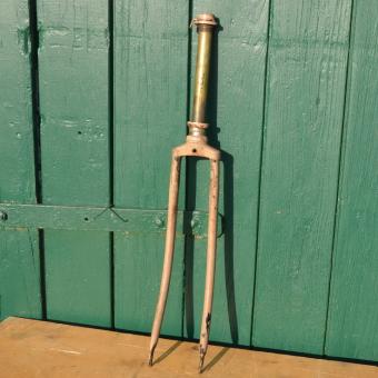 Fahrradgabel "Opel" 28 Zoll, Schaftlänge 230 mm, Gewindelänge 30 mm, Scheidenlänge 400 mm, Weite oben 55 mm 