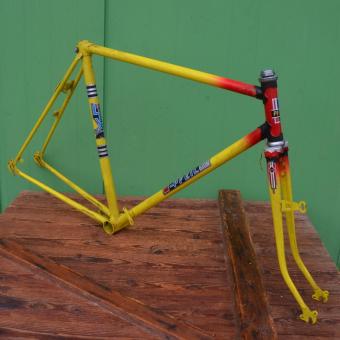 Fahrradrahmen "Pfeil" Herren-Sportausführung, 70er Jahre, Rahmenhöhe 56 cm, 28 Zoll 
