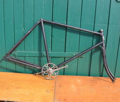 Fahrradrahmen Herrenausführung "Victoria", schwarz überstrichen, 