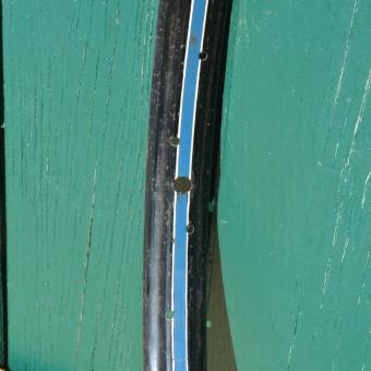Felge 26 x 1,75, für Drahtbereifung, 36-loch, schwarz, Linierung blau/weiß 