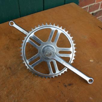 Tretlager Glockenausführung für 40x70 mm Tretlagergehäuse, 70er Jahre. 