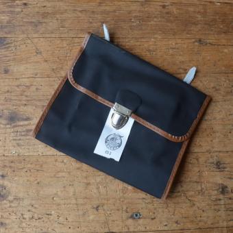 Lenkertasche "Balena" aus Frankreich, Breite 220 mm, Höhe 180 mm, Tiefe ca. 75 mm 