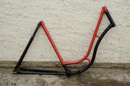 Fahrradrahmen "MIELE",  Damenausf., 28 Zoll,  RH=55cm, orig. 50er J., ohne Gabel,  ohne Tretlager 