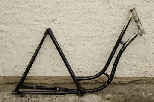 Fahrradrahmen "MUFAG",  Damenausf., 28 Zoll,  RH=55cm, orig. 50er J., ohne Gabel,  ohne Tretlager 