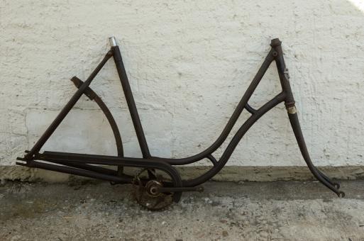 Fahrradrahmen "ADLER",  Damenausf., 26 Zoll , RH=55cm, orig. 30er J., incl. Gabel,  u. Tretlager 