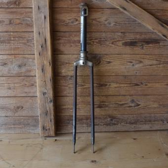 Gabel 28 Zoll Opel orig. 30er Jahre unrestauriert, Schaftlänge 235 mm, Weite oben 58 mm, Zustand siehe Bilder 