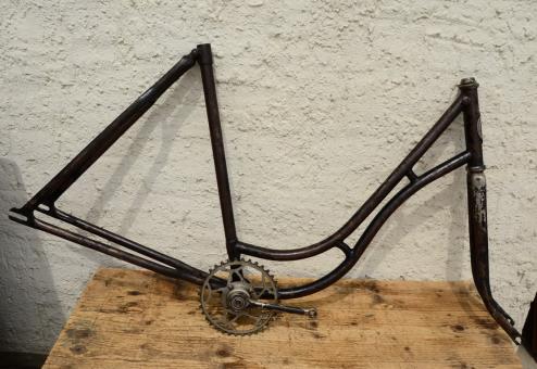 Fahrradrahmen "Excelsior" Damenausf. Patina, guter Substanz, Tretlager, Steuerkopfschild, 20er Jahre 