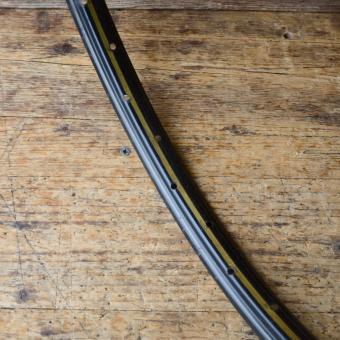 Felge 26 x 1,75, gold liniert, Breite 35 mm, Bohrdurchmesser 5,5 mm 