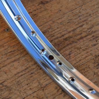 Felge verchromt 19 x 1.35, Breite 51 mm, Bohrungsdurchmesser 5,7 mm, NOS 