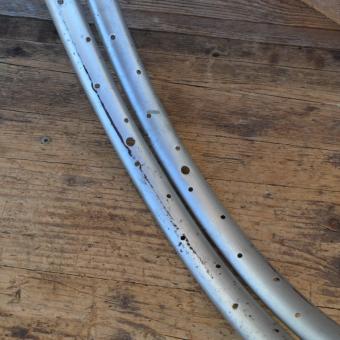 Felgensatz f. Wulstbereifung 24 Zoll, (24 x 1 ½), 36-Loch, original alter Lagerbestand, ggf. leichte Patina 