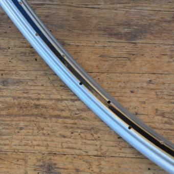 Felge f. Drahtbereifung 26 x 1,75, NOS mit Patina, 36-Loch, blau metallic, Linierung schwarz-gold   