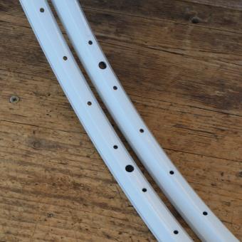 Felgensatz f. Drahtbereifung, Hohlkammer ALU, 622 x 19, weiß, Breite 24 mm, Bohrungen 4,5 mm 