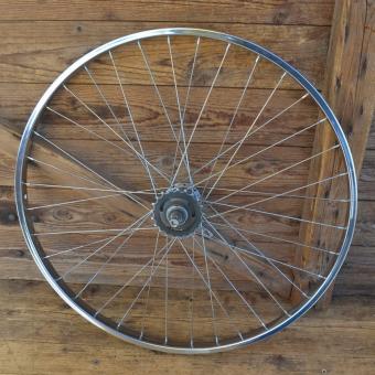 Hinterrad 26 x 1,75 (ETRTO 22-559), Felge Beretta, Nirosta-Speichen, Torpedo 2-Gang Duomatic Nabe, gebr. 