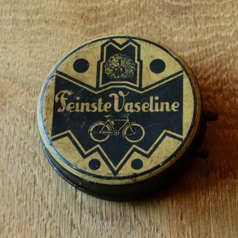 Vaseline Blechdose orig. 30er Jahre, 80 x 24 mm, ohne Inhalt  
