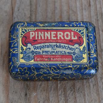 Flickzeug Blechdose "PINNEROL" orig. 10 er Jahre, 58 x 39 x 18 mm, ohne Inhalt 