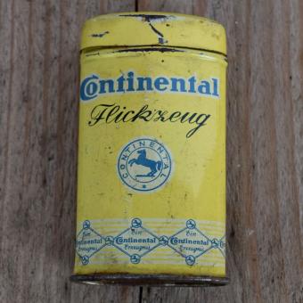 Flickzeug Blechdose "CONTINENTAL" orig. 30 er Jahre, 84 x 49 x 25 mm, ohne Inhalt 