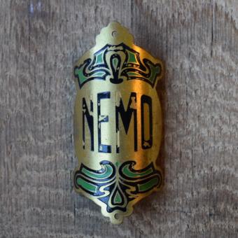 Steuerkopfschild Nemo, 20-30er Jahre, Originalschild aus Sammlungsbestand 