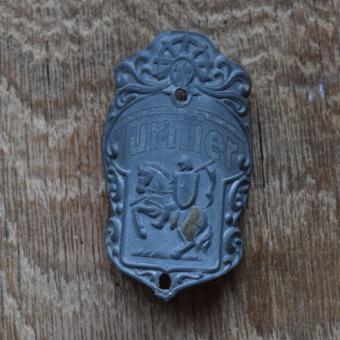 Steuerkopfschild Turnier (unteres Nietloch beschädigt), 30-50er Jahre, Originalschild aus Sammlungsbestand 