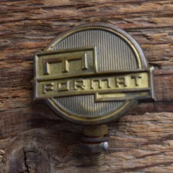 Schutzblechfigur M FORMAT, Messing, orig. Altbestand 50-60er Jahre, Zustand siehe Bild 