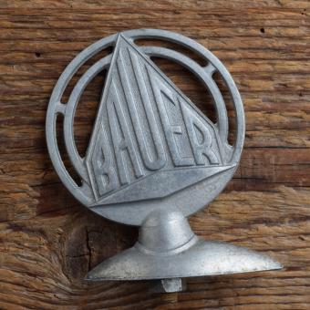 Schutzblechfigur BAUER, Alu Druckguss, orig. Altbestand 50er Jahre, Zustand siehe Bild 