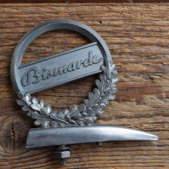 Schutzblechfigur BISMARCK, Alu Druckguss, orig. Altbestand 50er Jahre, Zustand siehe Bild 