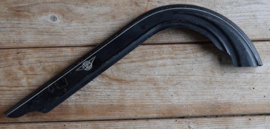 Kettenschutz "HEBIE", Länge c.a. 32 cm, orig. 50er J., unrestaurierter Zustand gem. Bildern 