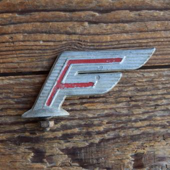 Schutzblechfigur FISCHER, Alu Druckguss, orig. Altbestand 50er Jahre, Zustand siehe Bild 