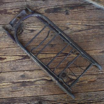 Gepäckträger, 38,5 x 16,5cm, orig. 50er Jahre, unrestaurierter Originalzustand, passend für 26/28er Fahrräder 