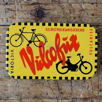 Flickzeug Blechdose "VICTORIA VULCOFUX" orig. 50er Jahre, 79 x 49 x 16 mm, ohne Inhalt 
