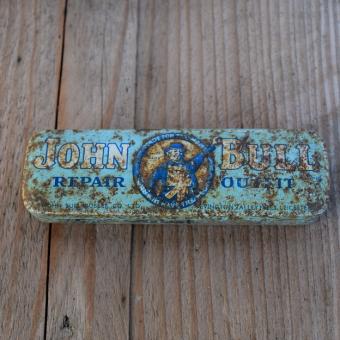 Flickzeug Blechdose "JOHN BULL" orig. 50 er Jahre, 116 x 35 x 19 mm, ohne Inhalt 