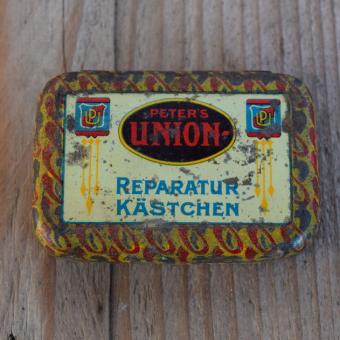 Flickzeug Blechdose "PETER'S UNION" orig. 20 er Jahre, 68 x 46 x 22 mm, ohne Inhalt 
