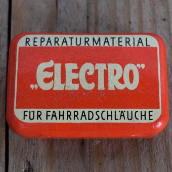 Flickzeug Blechdose "ELECTRO" orig. 30 er Jahre, 60 x 40 x 18 mm, ohne Inhalt 