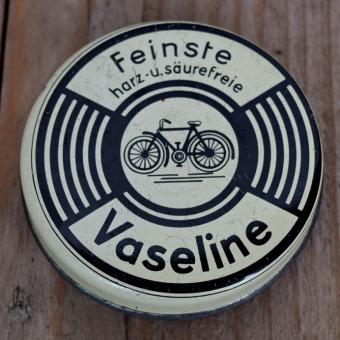 Blechdose "FEINSTE VASELINE" orig. 50 er Jahre, 65 x 19 mm, mit Restfett 