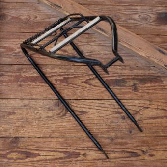 Gepäckträger, orig. 50er/60er Jahre, mit leichten Gebrauchsspuren, u. A. für Miele und NSU, schwarz 