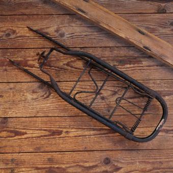 Gepäckträger, ca. 33 x 16cm, orig. 30er Jahre, unrestaurierter Originalzustand, passend für 26/28er Fahrräder 