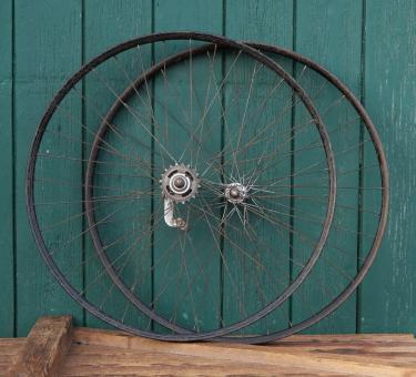 Laufradsatz 28 Zoll (622), für Drahtbereifung, 1951, Naben: UNION / F&S Torpedo verchromt, gebr. 