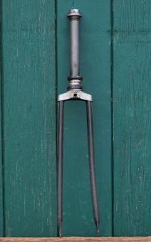 Fahrradgabel 26 Zoll OPEL, schwarz, für Ballonrad 30er J., inkl. orig. Steuersatz verchromt, gebr. 