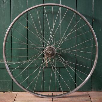 Hinterrad, 90er J., 28 Zoll (622), für Tourenrad, WEINMANN Niro-Felge, F&S Penta Sport-Nabe, gebr. 