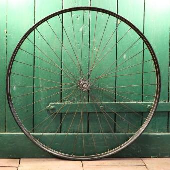 Laufrad vorn 28 x 1,75 für Drahtbereifung, schwarz, Linierung weiss/weiss, 1950er-60er J., gebr.  